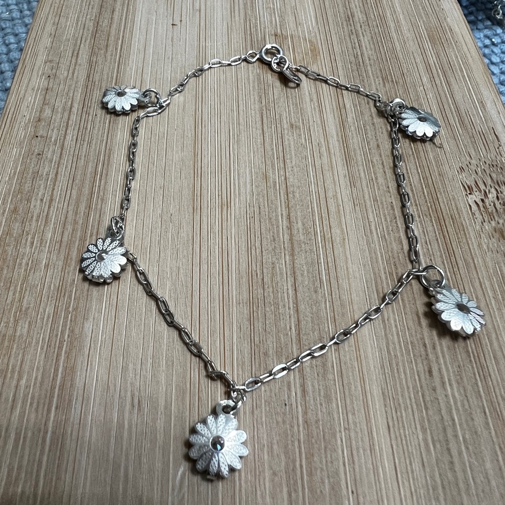 Silver Daisy Charm Bracelet